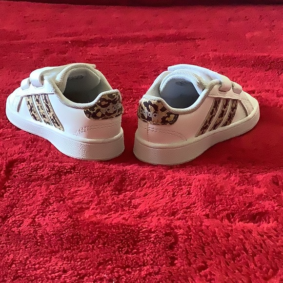 Toddler Adidas Grand Court -Animal print - Picture 5 of 7